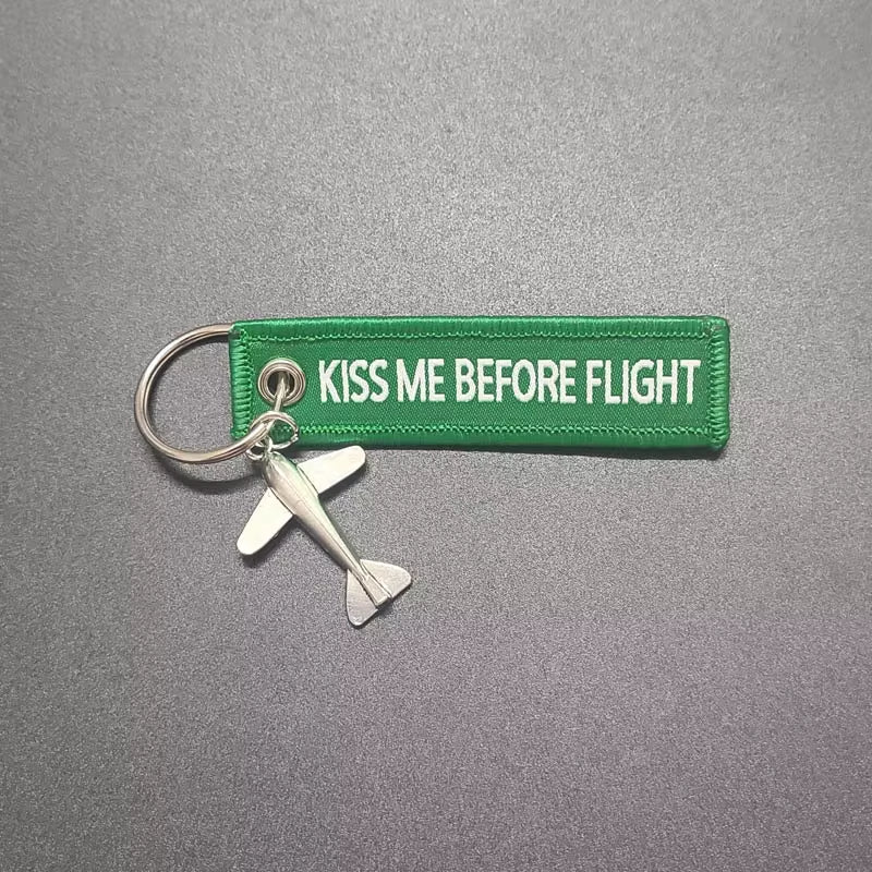 Aviation Keychain KISS ME before  Metal Aircraft Key Chain Flying Pilot Backpack Pendant Men Women