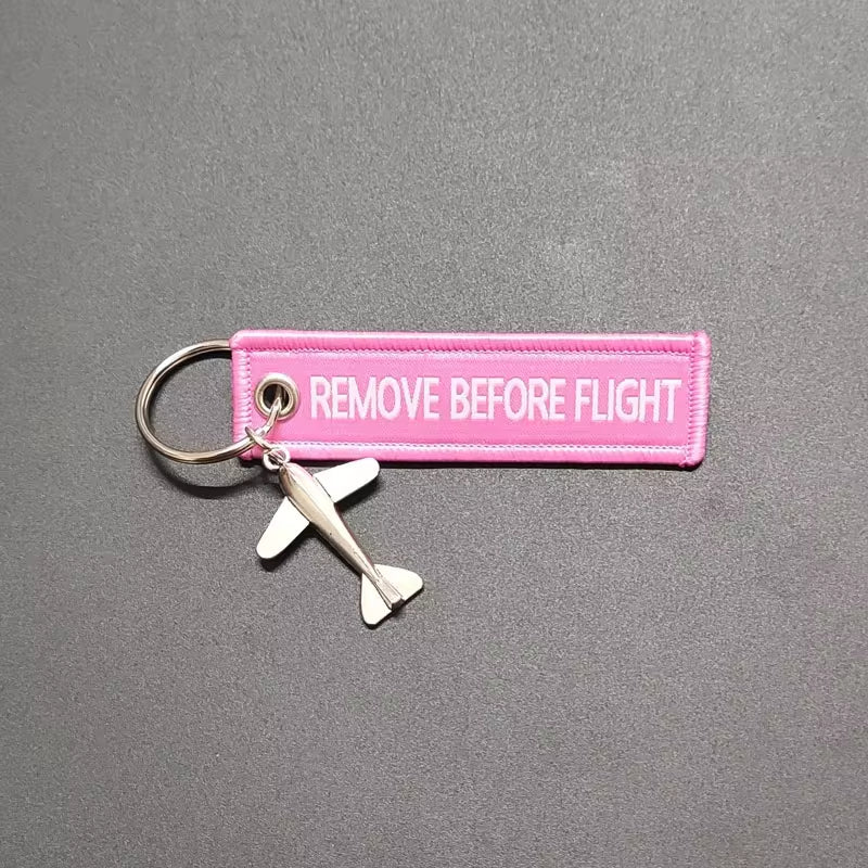 Aviation Keychain KISS ME before  Metal Aircraft Key Chain Flying Pilot Backpack Pendant Men Women