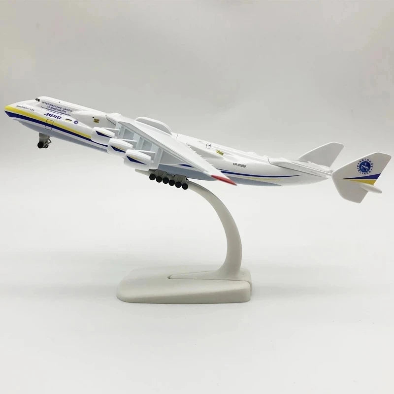 20CM Diecast Metal Antonov An-225 'Mriya' – 1:400 Scale Collectible Model Airplane