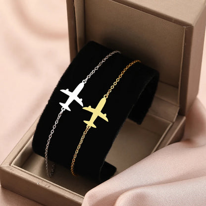 Stainless Steel Bracelets Simple Airplane Design Pendant Chains Fashion Charms Bracelet For Women Jewelry Party Friends Gifts